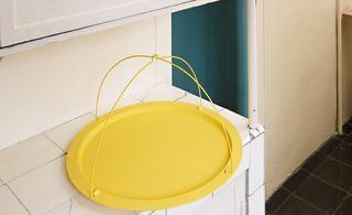 Lohss’ brightly-coloured tea tray can easily be carried with just one hand