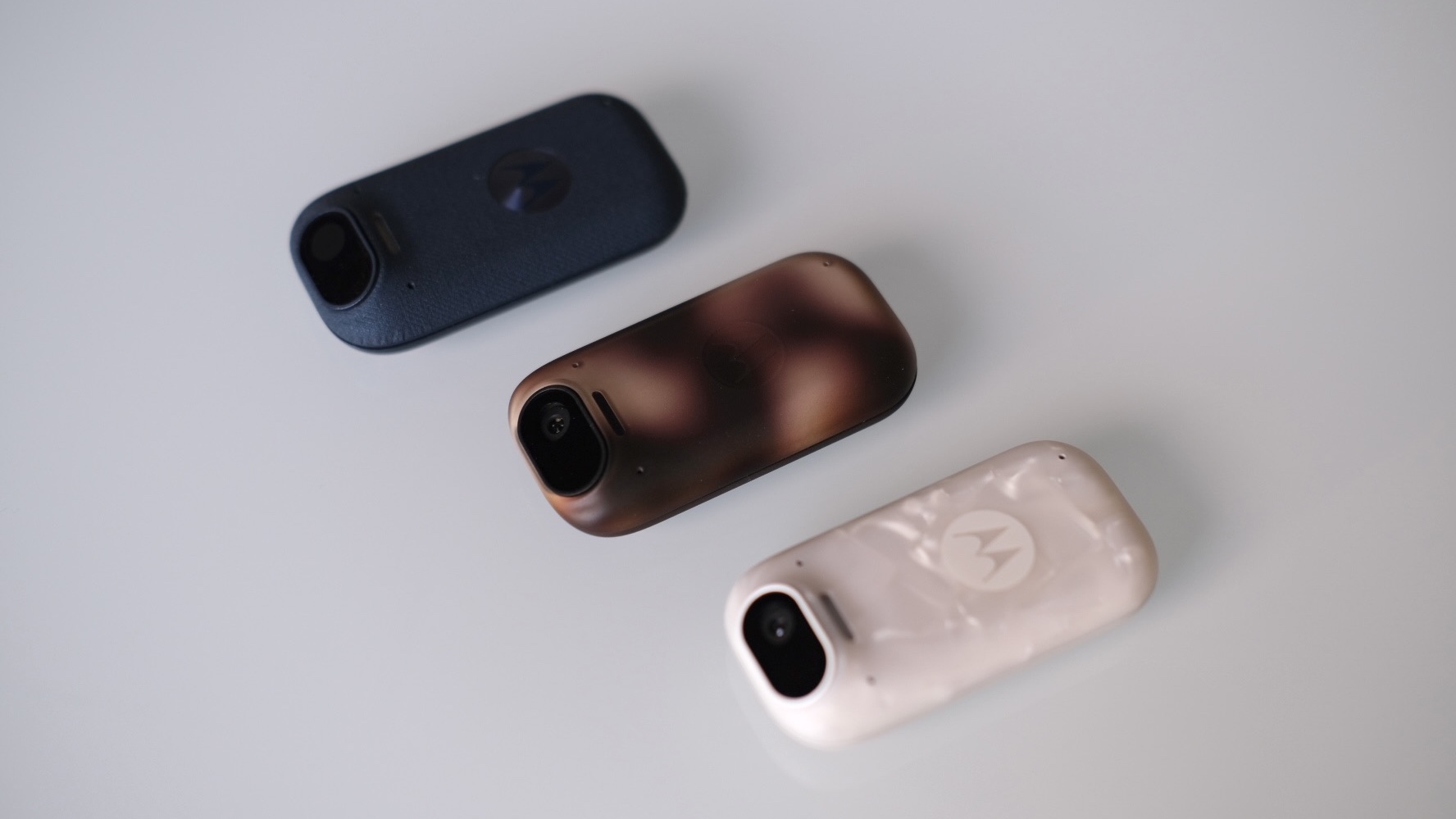 Leaked images of wearable Motorola device