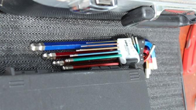 Color-coded Allen keys help maximize efficiency