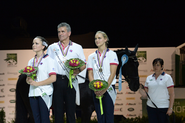 John, Joanne and Hannah Eccles take WEG pas de deux bronze, 2014