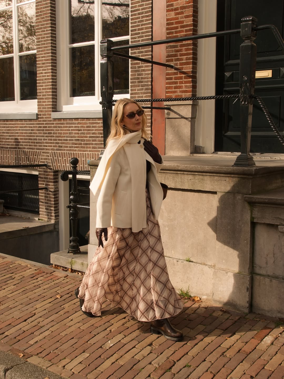 LONDON FASHION TRENDS 2026: ROMANTIC MAXI SKIRTS