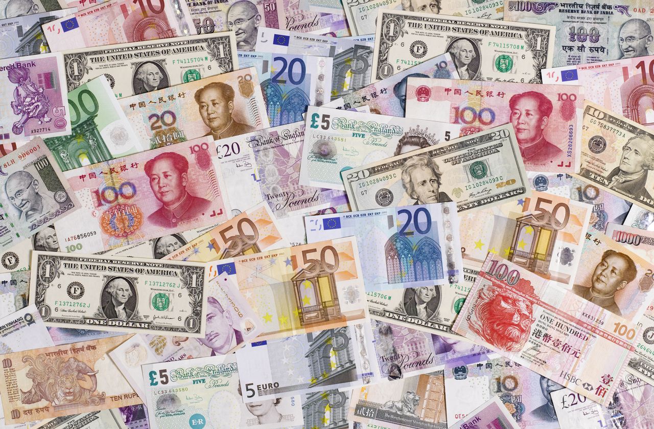 Foreign currency bank notes