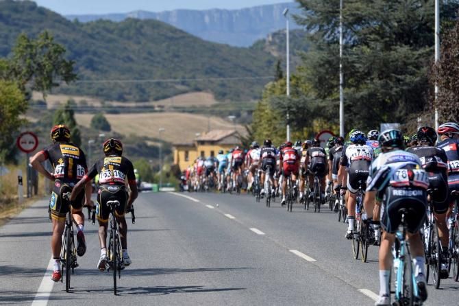 Jay Robert Thomson (MTN-Qhubeka) takes a natural break