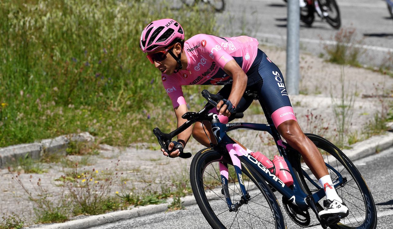 Egan Bernal leads the Giro d&#039;Italia 2021