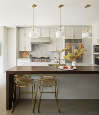 Studio Gild kitchen island design