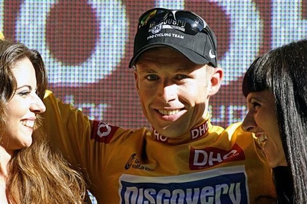 Devolder is all smiles as he realizes that he will now have the chance to defend the jersey all the way to Madrid.