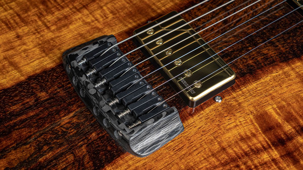Emerald Guitars Virtuo