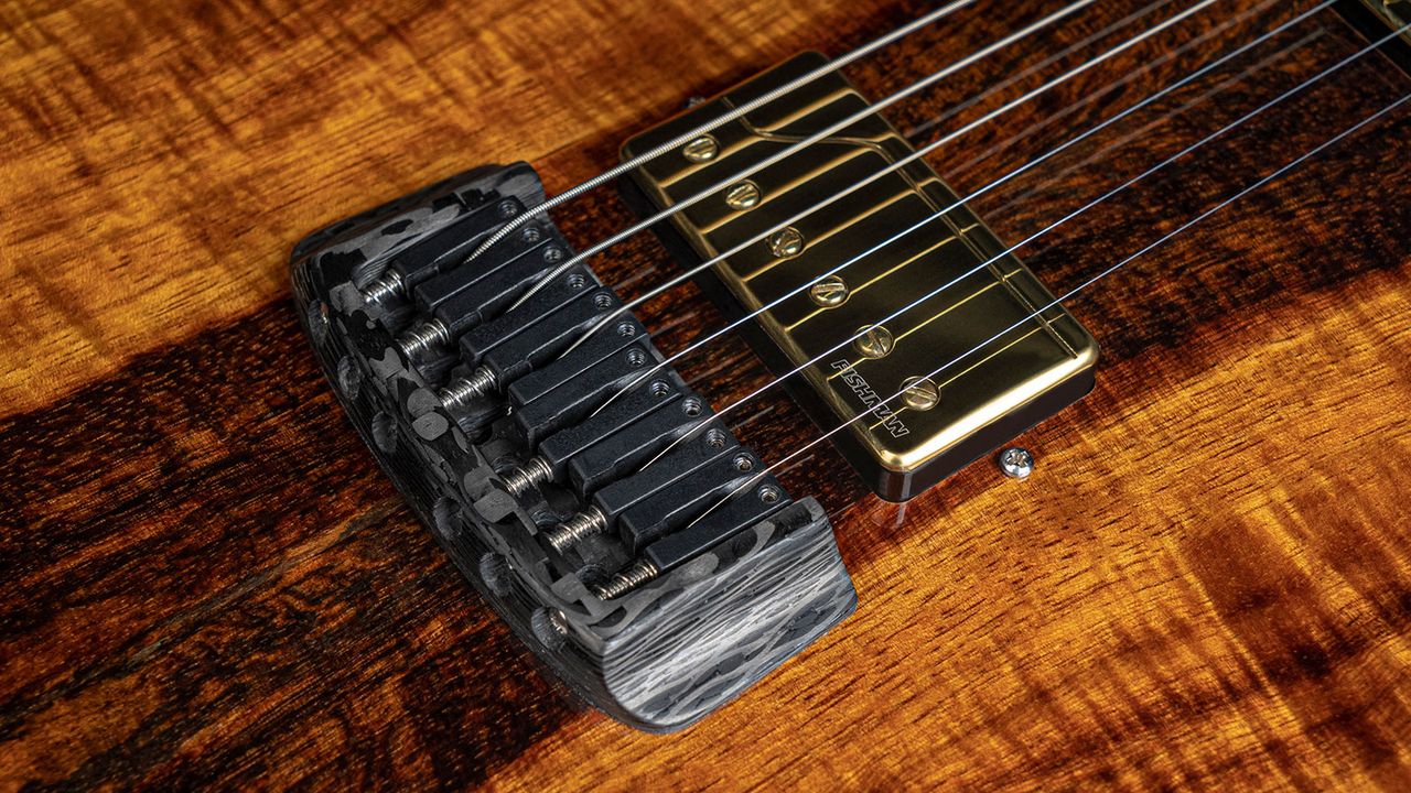 Emerald Guitars Virtuo
