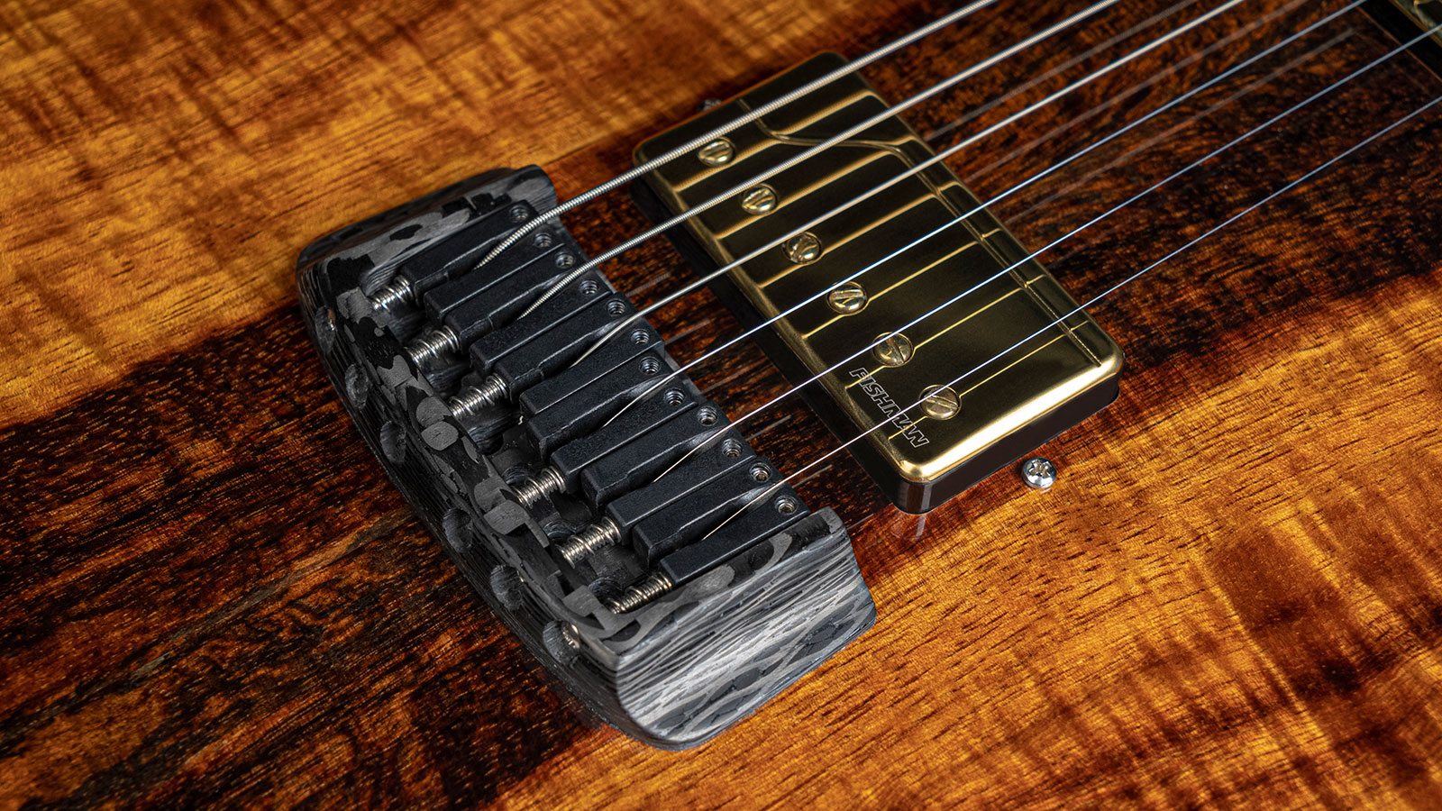 Emerald Guitars Virtuo