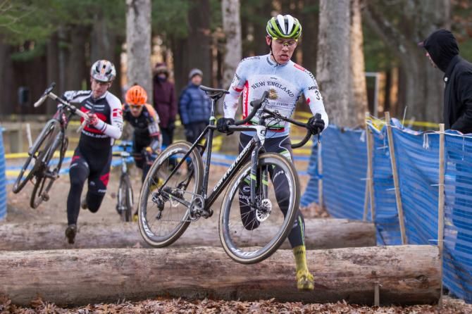 White leads through the logs