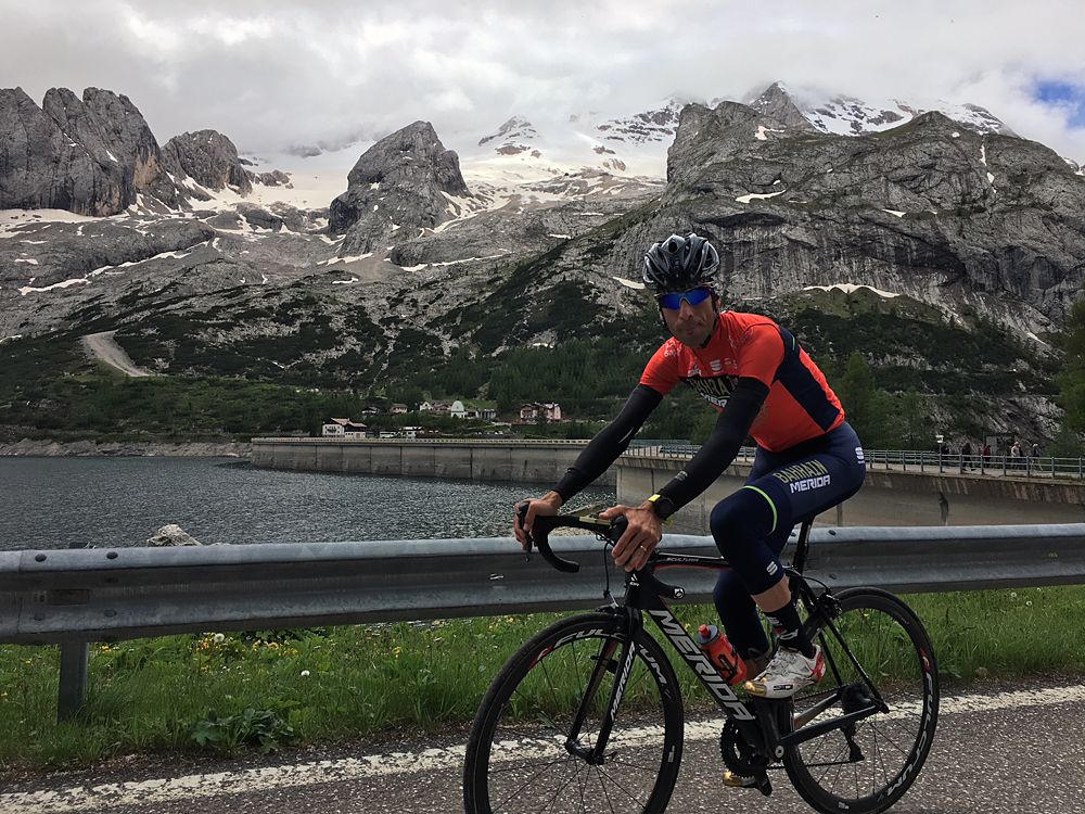 Vincenzo Nibali is keen to get the shots down before the descent