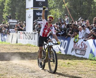 Nino Schurter (Switzerland) celebrates his 9th World title