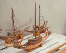 The newly rediscovered mast and boat pieces belonged to the boat in the foreground, meant for King Tut&rsquo;s afterlife.