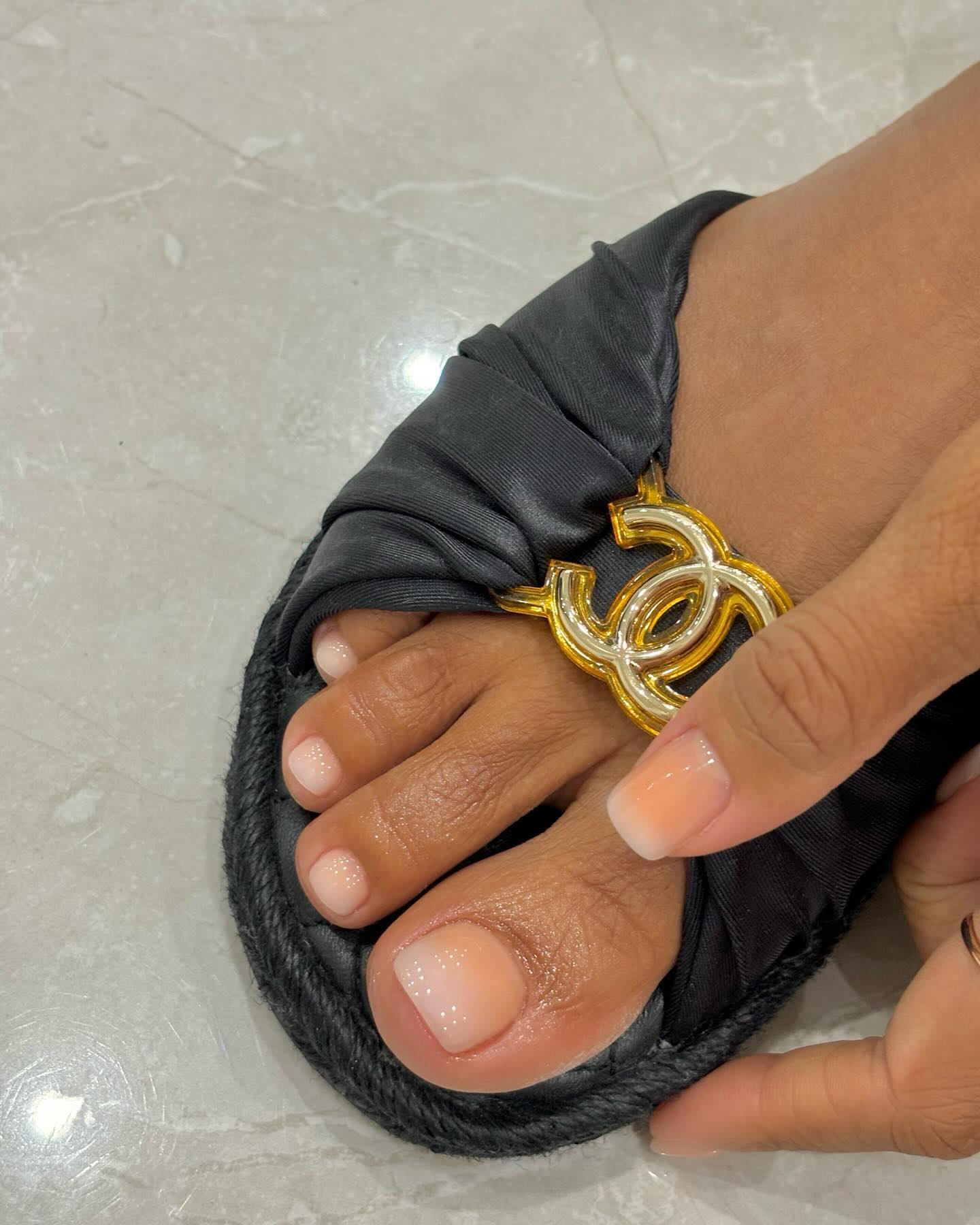 Ombre French pedicure