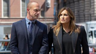 law and order organized crime season 1 finale stabler and benson nbc
