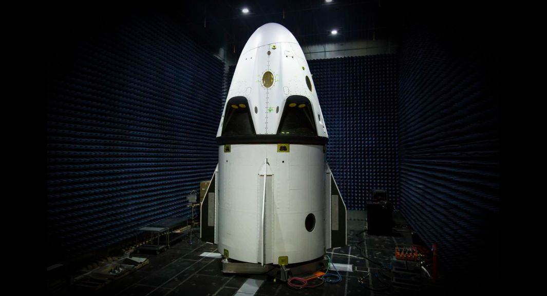 Spacexs Dragon Spacecraft Set For Key Pad Abort Test Photos Space