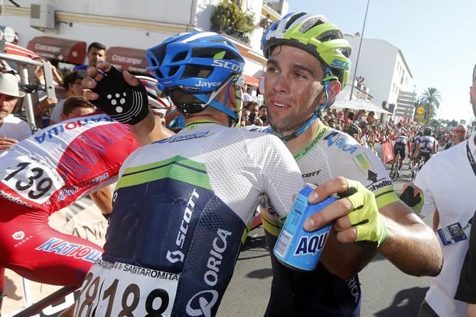 Orica-GreenEdge teammate congratulates Michael Matthew's on his win