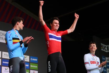 Søren Wærenskjold wins the World Championship U23 time trial 2022