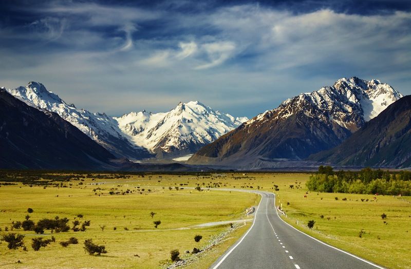 The Southern Alps mountain range of New Zealand.