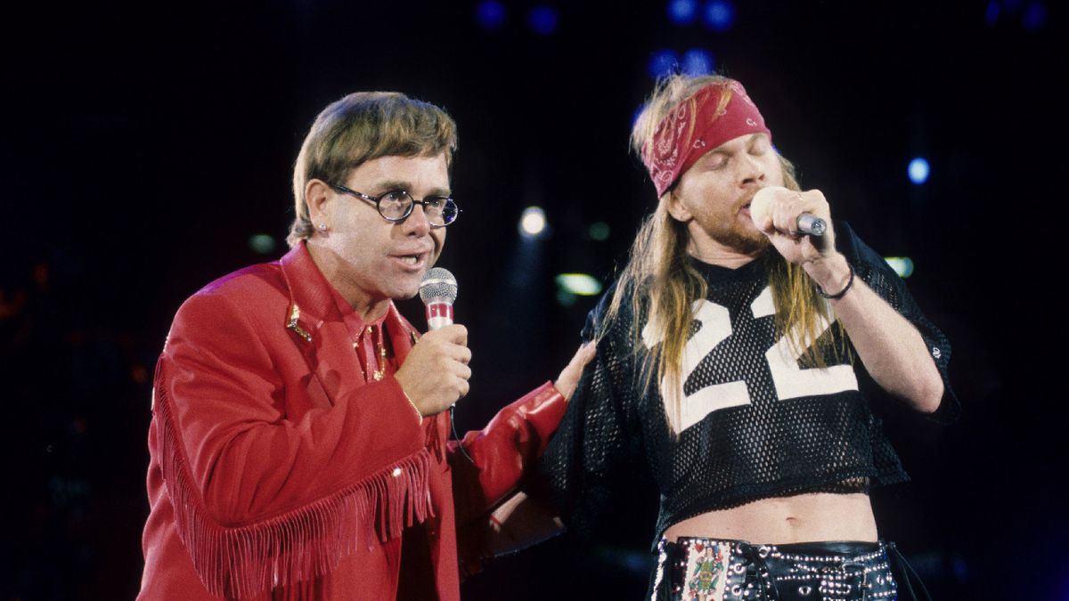 Back Then, Elton John, Axl Rose And Queen Performed The Most Brilliantly  Chaotic Version Of Bohemian Rhapsody Ever - Uk Daily News