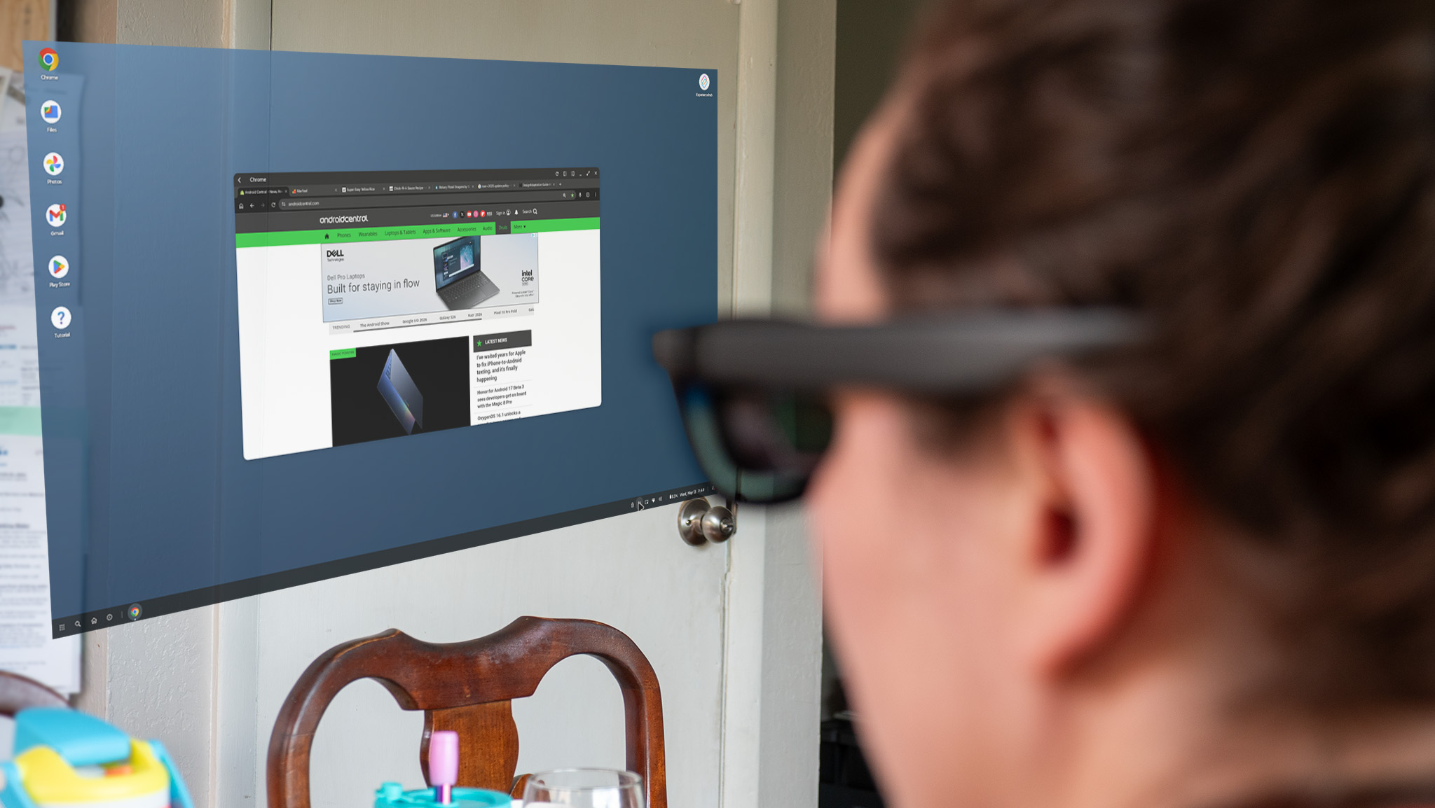 Using Viture Beast smart glasses with a Motorola Razr Fold 2026