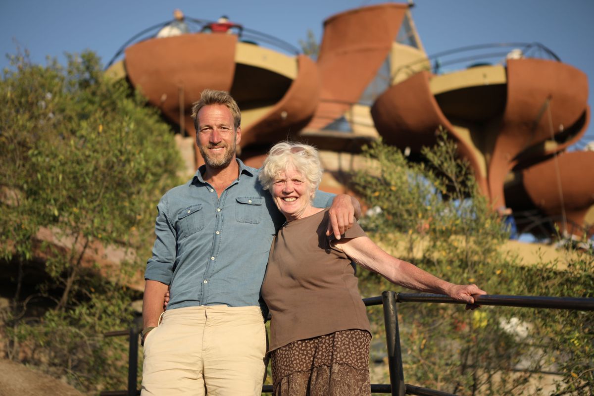 Ben and Susan in Ben Fogle: New Lives in the Wild