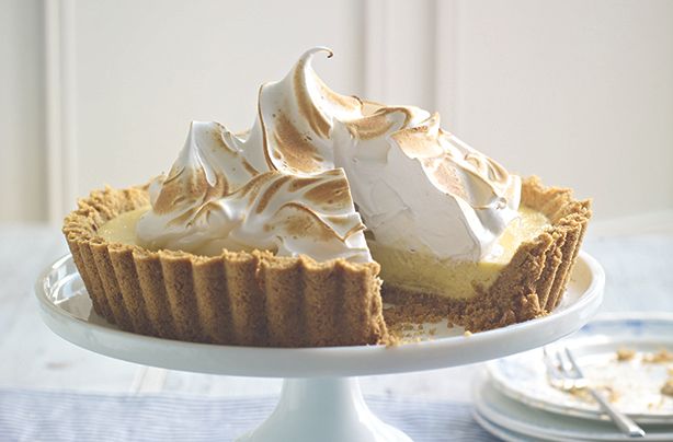 classic-key-lime-pie-with-meringue-topping-dessert-recipes-goodto