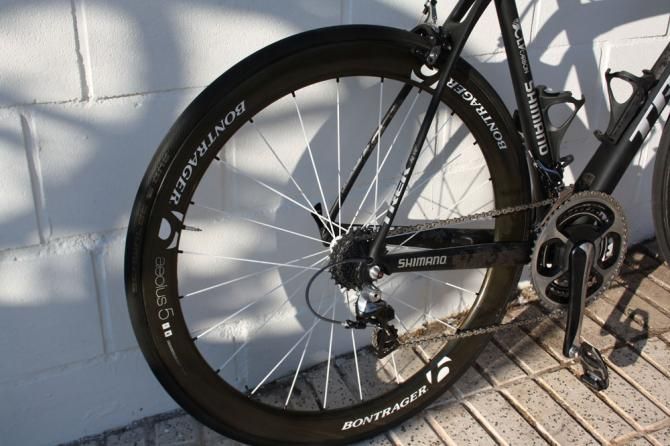 Wheelset: Bontrager Aeolus 5 D3 tubular