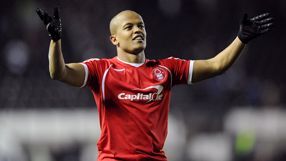 Robert Earnshaw
