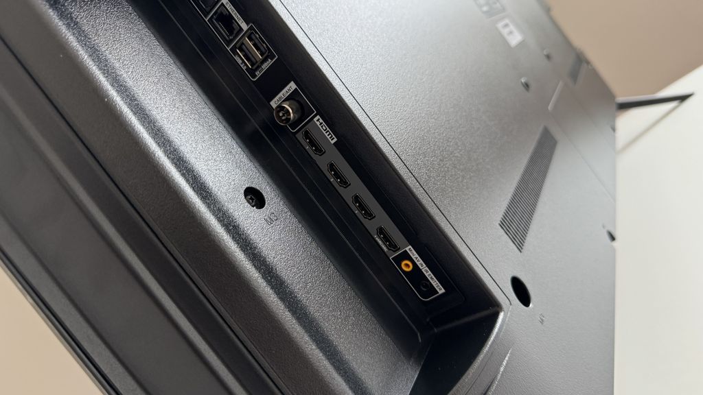 Amazon Fire TV Omni QLED 50 inch: a budget TV with rare ability | What ...