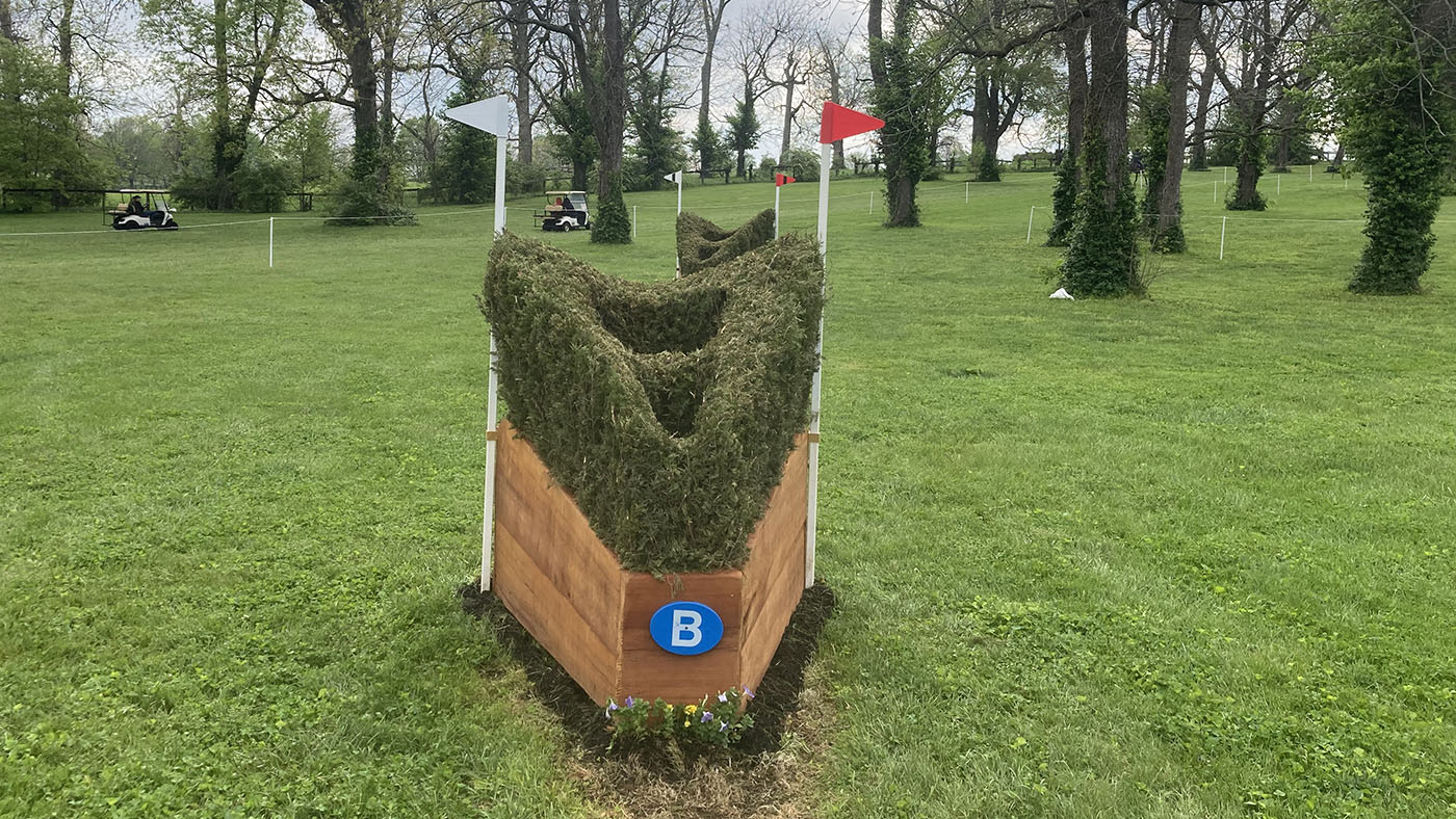 Fence15b