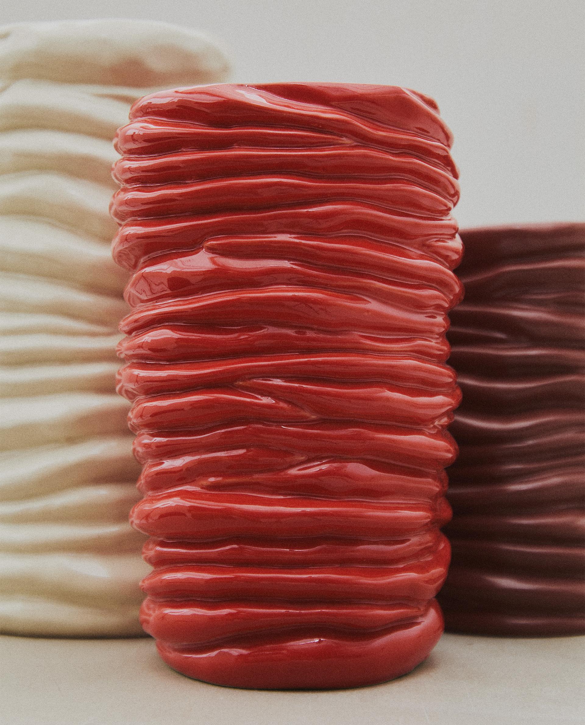 Wavy Ceramic Vase X Collagerie