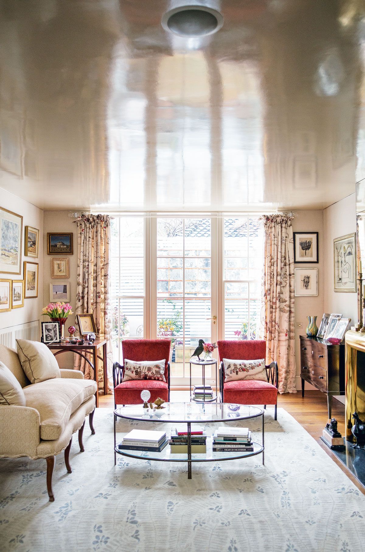 Designer Profile Nina Campbell