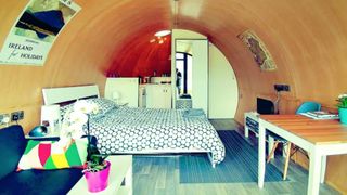 airbnb hobbit house