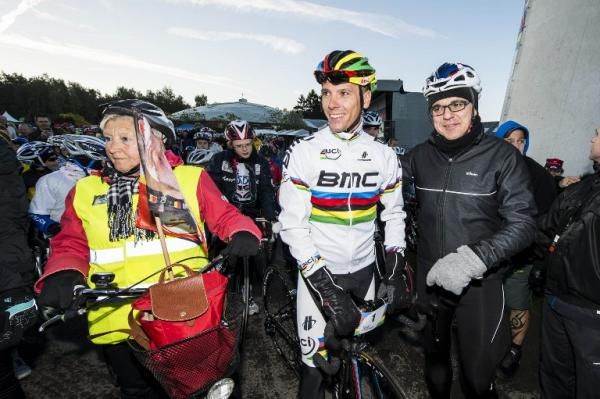 Philippe Gilbert led a fun ride from the wild animal park near his hometown of Aywaille.