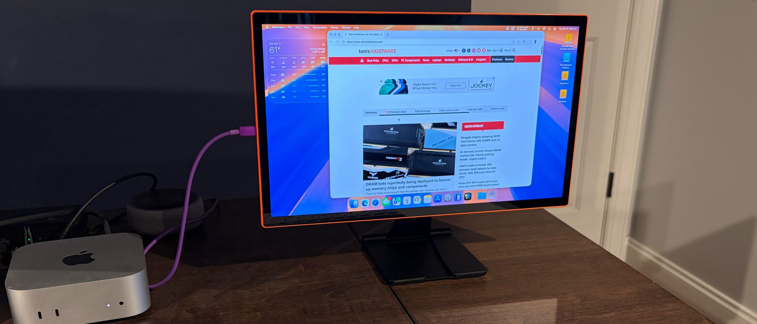 photo of Espresso Lite 15 Review: An entry-level portable monitor with a splash of color image