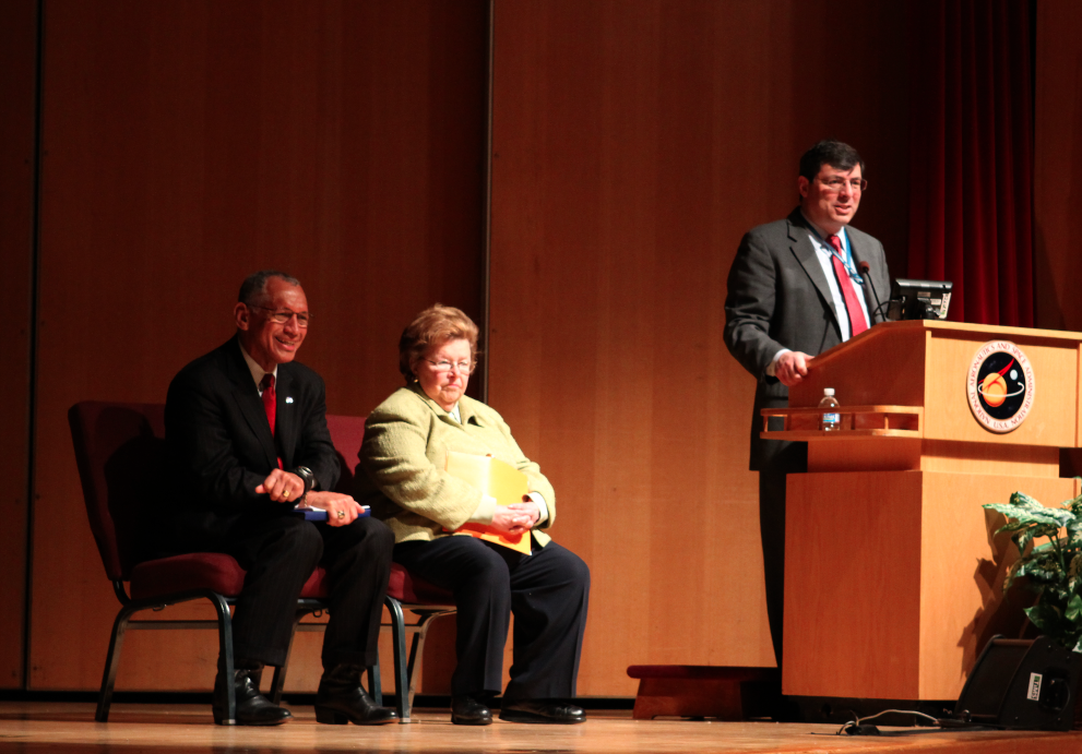 Christopher Scolese at Town Hall Meeting at Goddard Space Flight Center