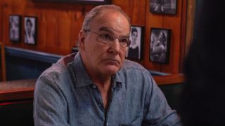 Mandy Patinkin as Noah Wolf in the Season 1 finale of Brilliant Minds on NBC