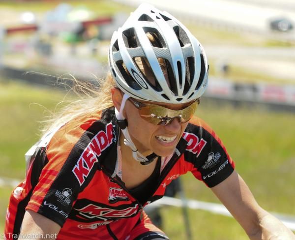 Judy Freeman (Kenda-Felt) on the big climb