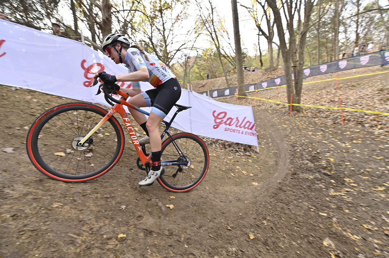 Ruby West would take silver in the elite women's race in 2021
