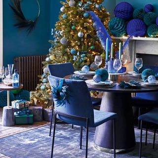 Blue christmas decoration theme with centrepiece
