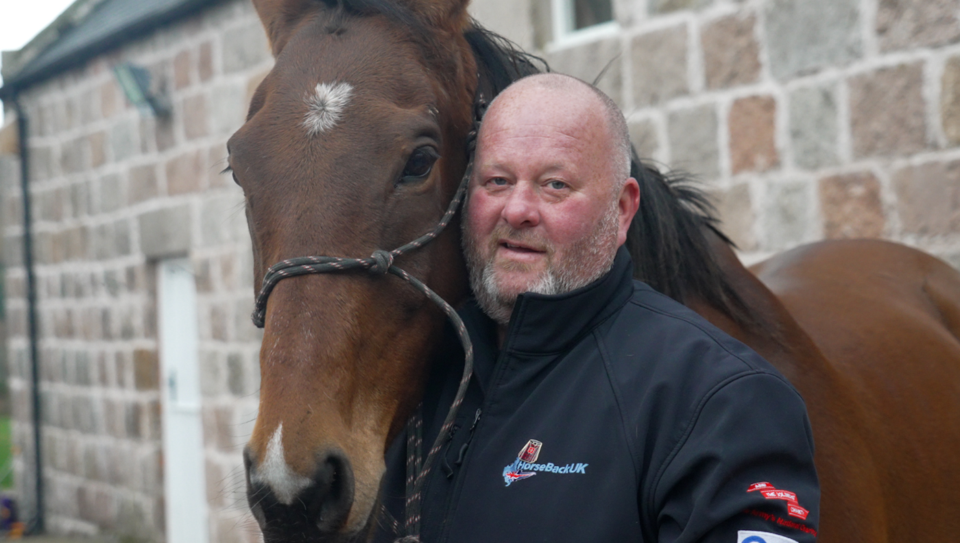 Bobby Jones and former racehorse Delatite