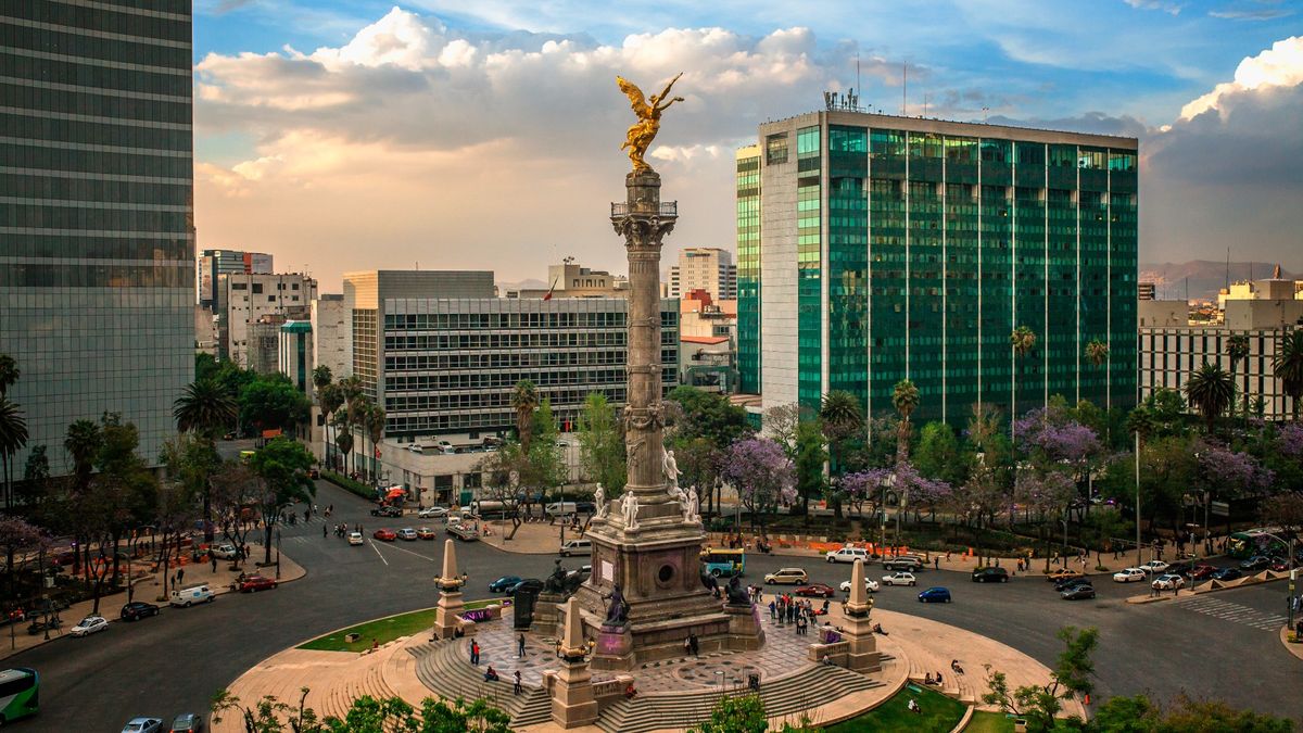 Mexico City Travel Guide: Where to Go and What to Do