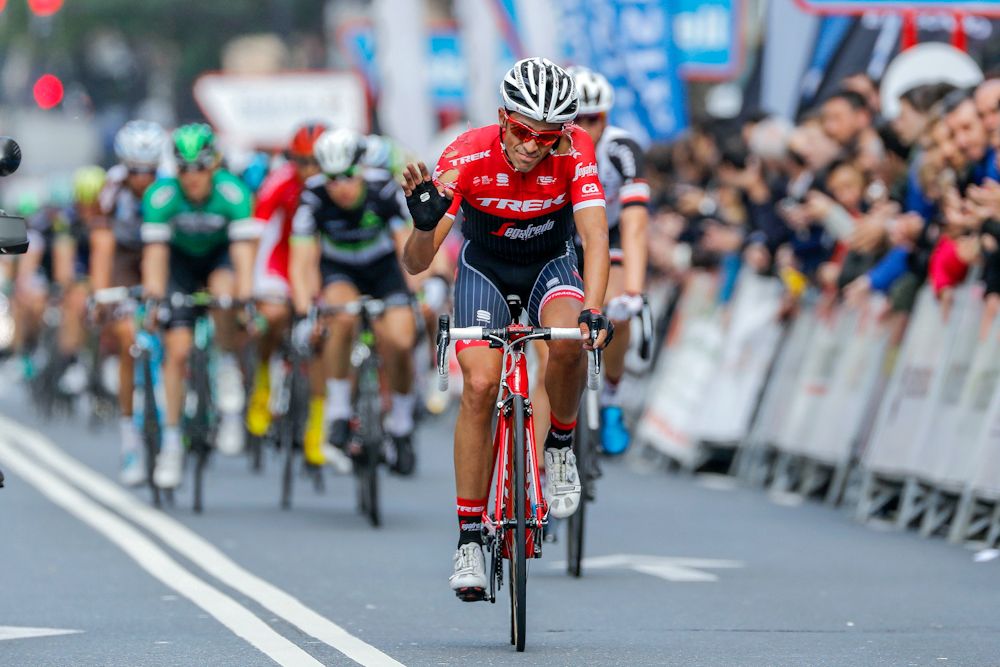 A little worse for wear after falling off in the closing kilometres, Alberto Contador finishes stage 4 at Pais Vasco