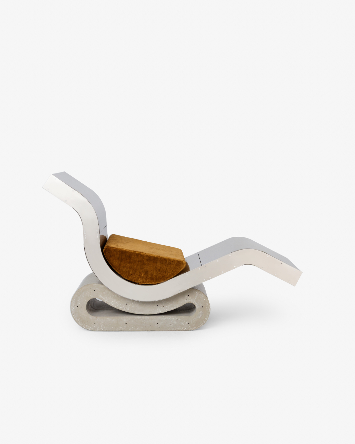 Lounge chair