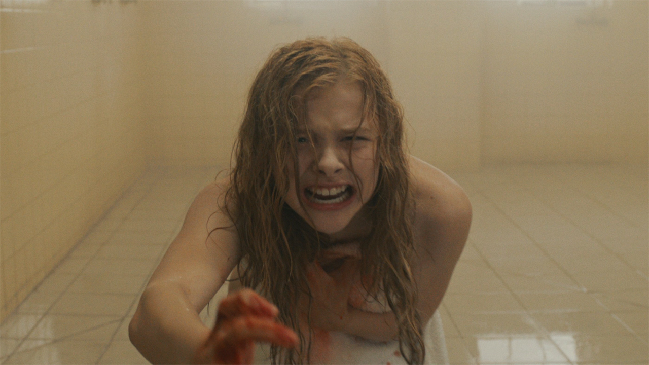 Carrie Chloe Moretz in shower
