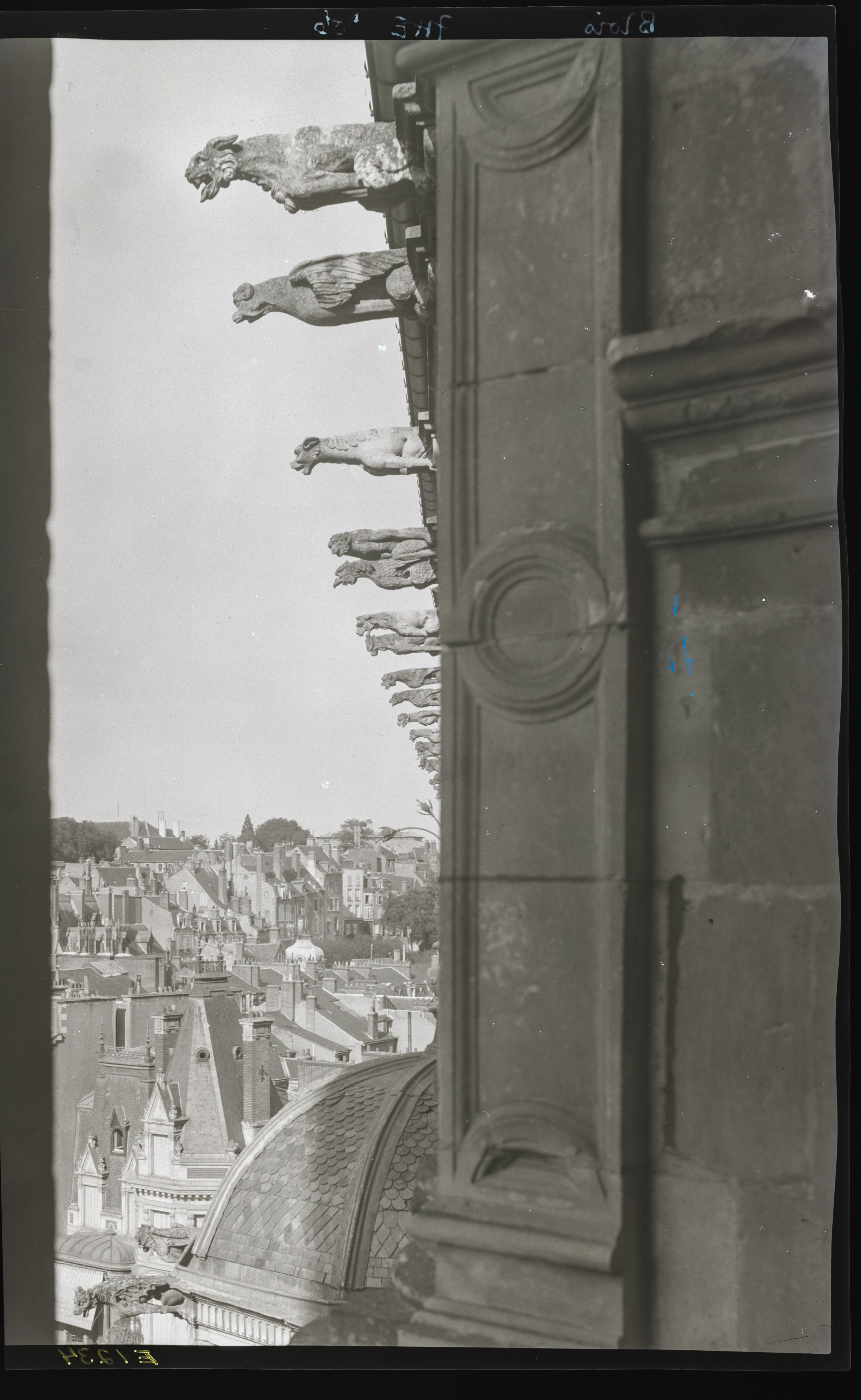 French ch&amp;acirc;teaux