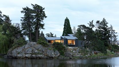 Shoreline House, BC, by Splyce Design
