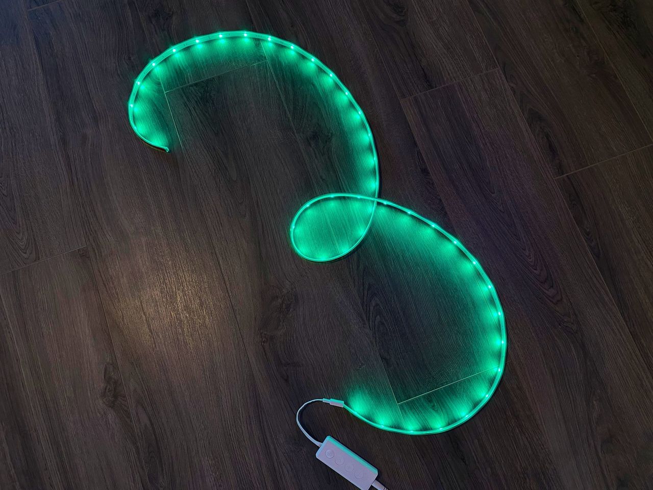 Nanoleaf Essentials Lightstrip Review Design