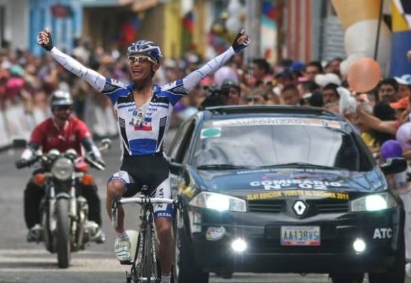 Manuel "The Cat" Medina (Gob Zulia) wins stage 5 in Pregonero